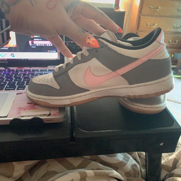 Nike Shoes - Pink and Grey/Gray Nike Dunk 6.0